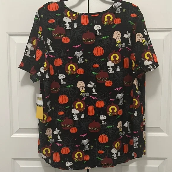 Peanuts Black and Orange Short Sleeve Tee with Halloween Print - Picture 2 of 4